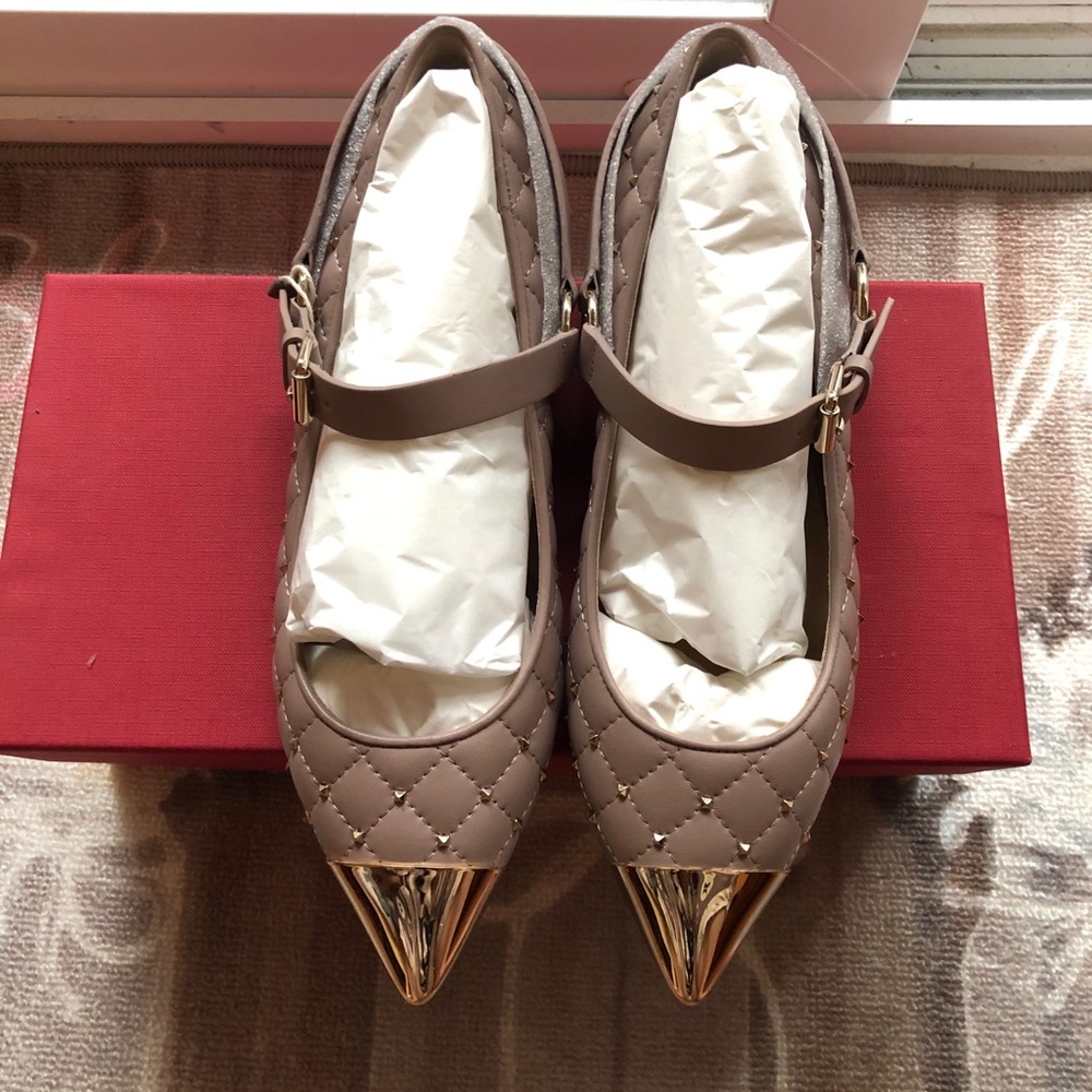 Valentino flat shoes